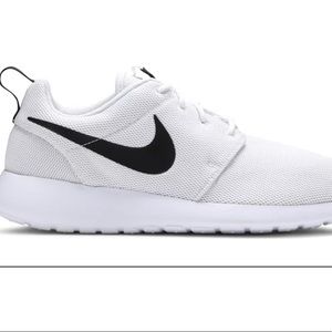 Nike Women’s Rosche One Sneakers